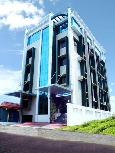 Hotel Tri-Star Residency Kochi Exterior foto